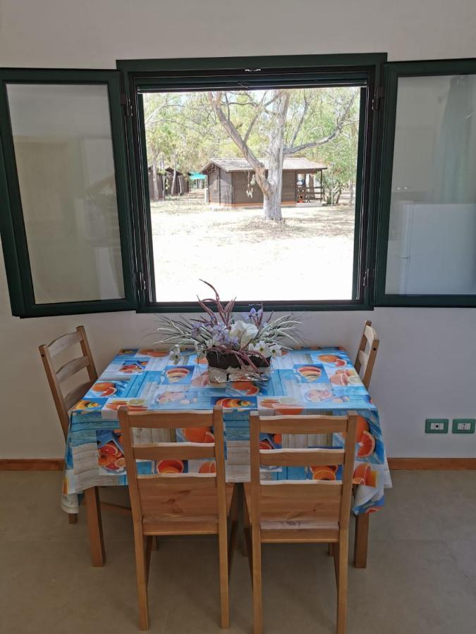 Villaggio Camping Uria Foce Varano Exterior foto