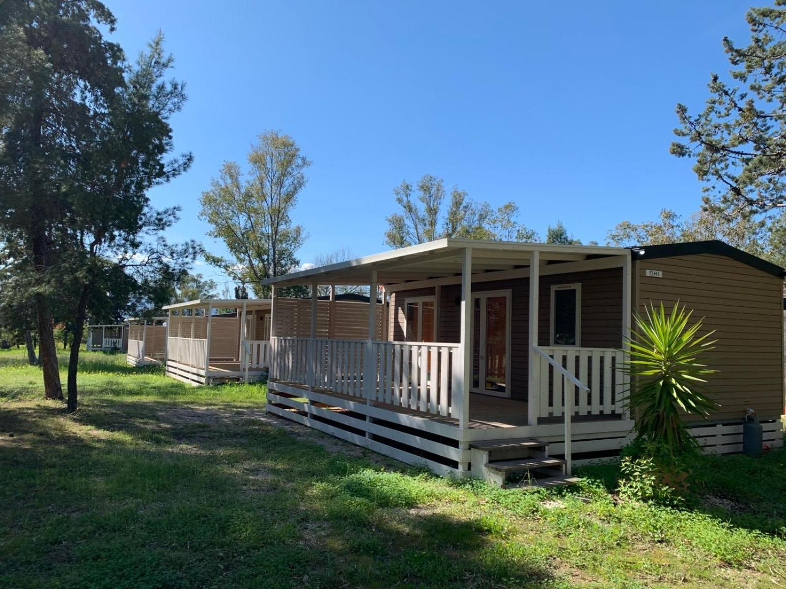 Villaggio Camping Uria Foce Varano Exterior foto